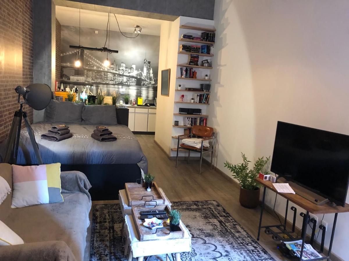 New York Loft - Fully Equipped And Available Long-Term - Perfect Location In City Center Apartment นามูร์ ภายนอก รูปภาพ